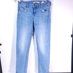 Zara Blue Denim Basic Jeans w/ Ruffles at the Bottom